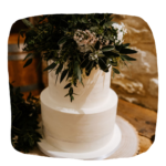 Wooden Log Slice Cake Stand for Wedding Ceremony and Decor